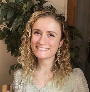 Sarah Matrisciano headshot